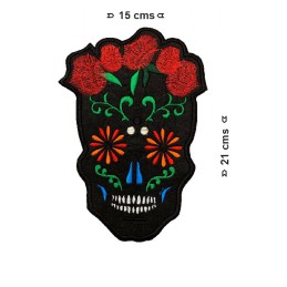 Parche termoadhesivo mod. roses skull